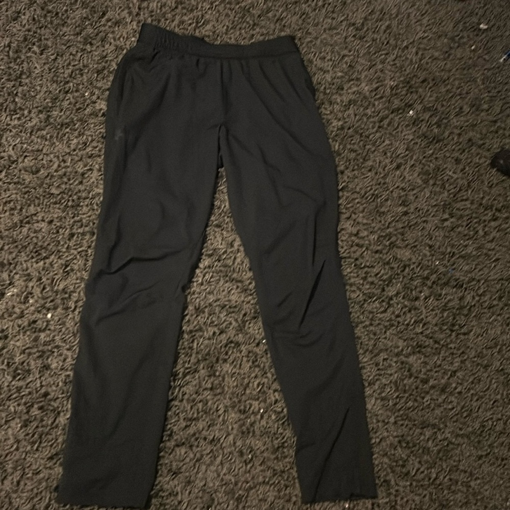 Black Under armour sweats